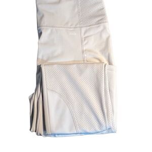 zuda Athletic Sports Wear. Winter white leggings NWOT